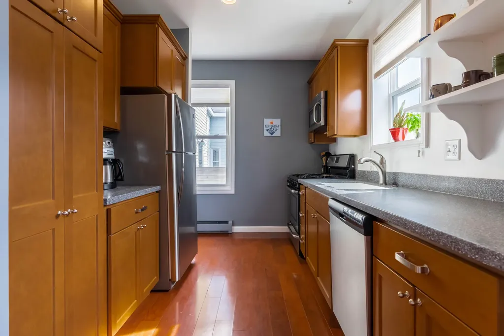 19 North Street Portland ME 04101