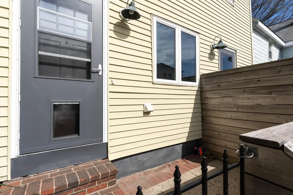 19 North Street Portland ME 04101