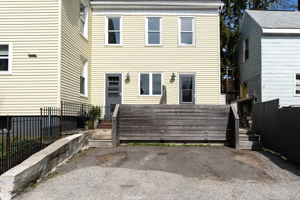 19 North Street Portland ME 04101