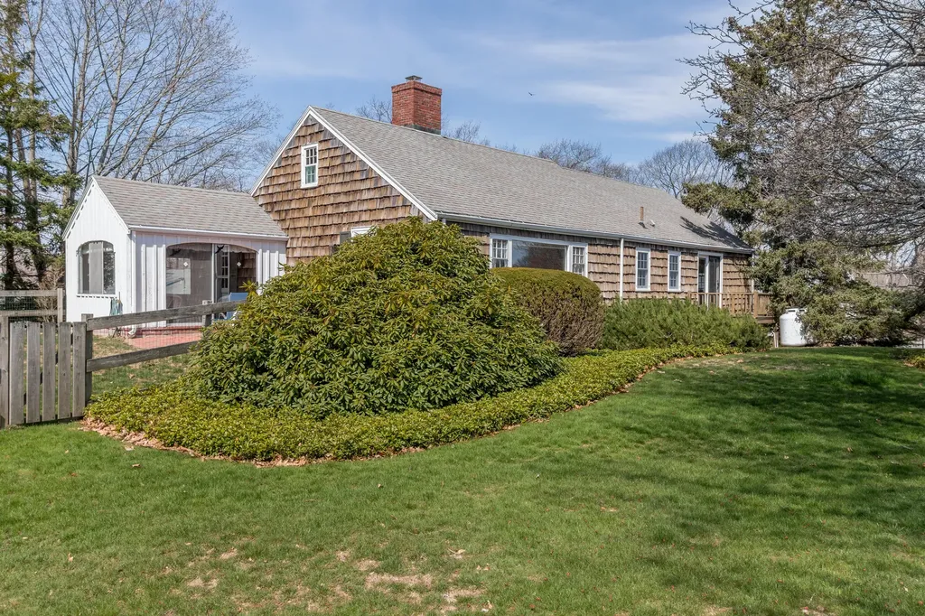 7 Smugglers Cove Road Cape Elizabeth ME 04107