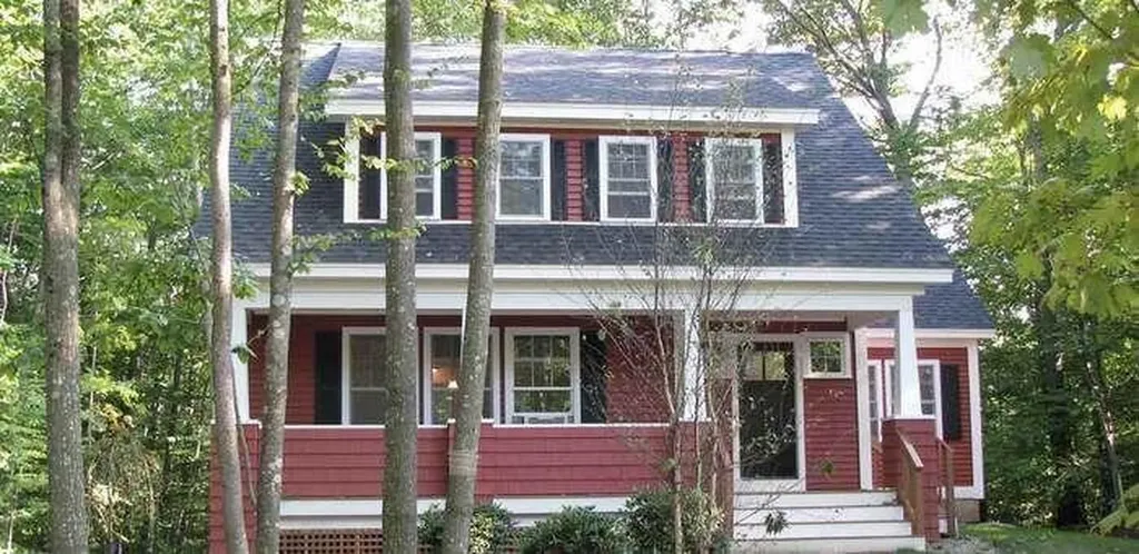 4 Blueberry Lane Kittery ME 03904