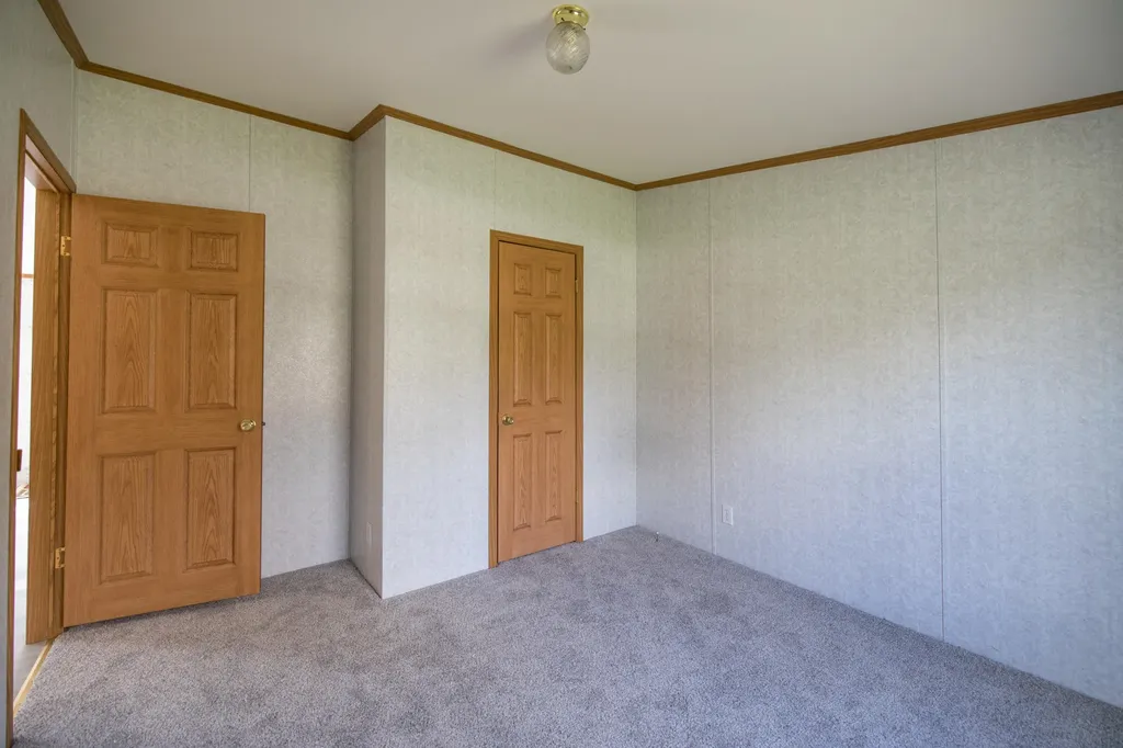 386 S Witham Road Auburn ME 04210