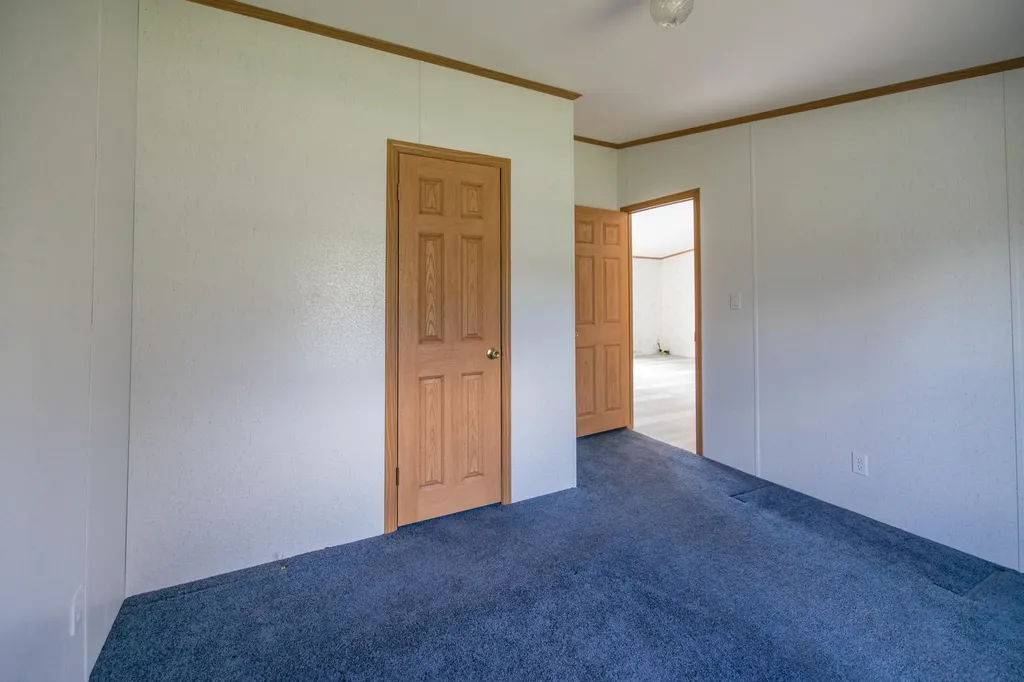 386 S Witham Road Auburn ME 04210