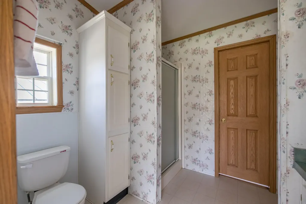 386 S Witham Road Auburn ME 04210
