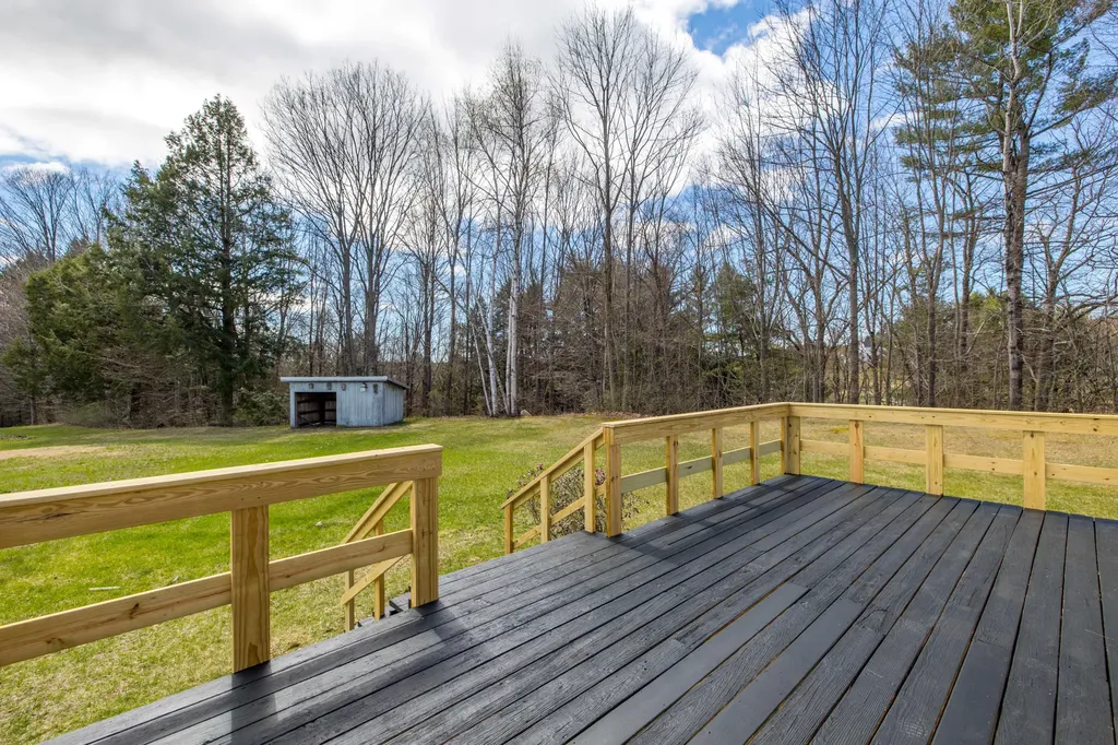 386 S Witham Road Auburn ME 04210