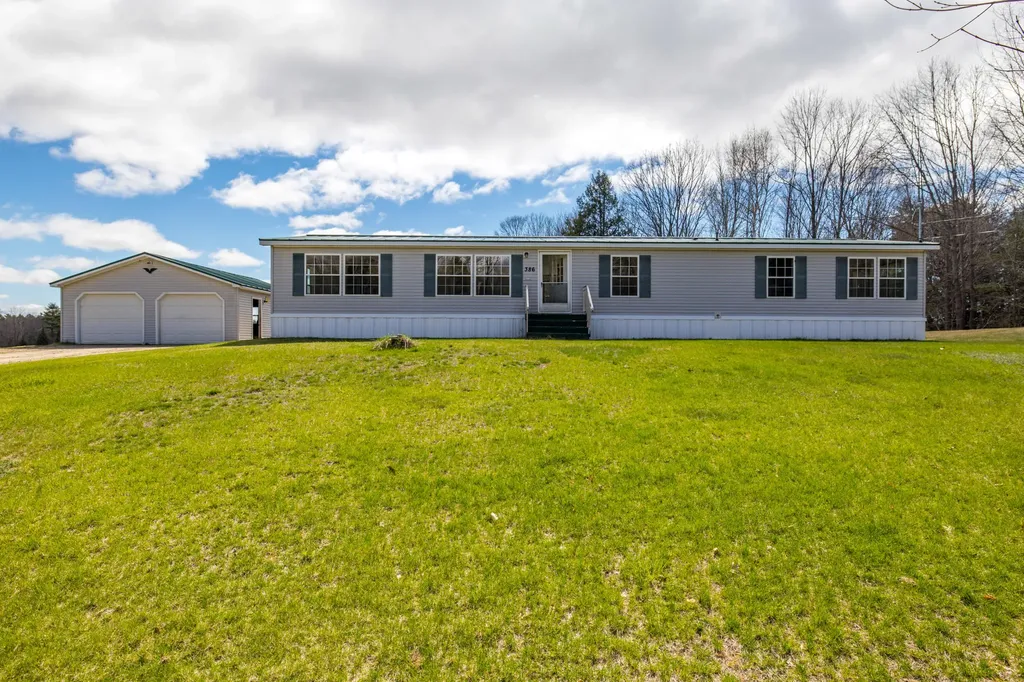386 S Witham Road Auburn ME 04210