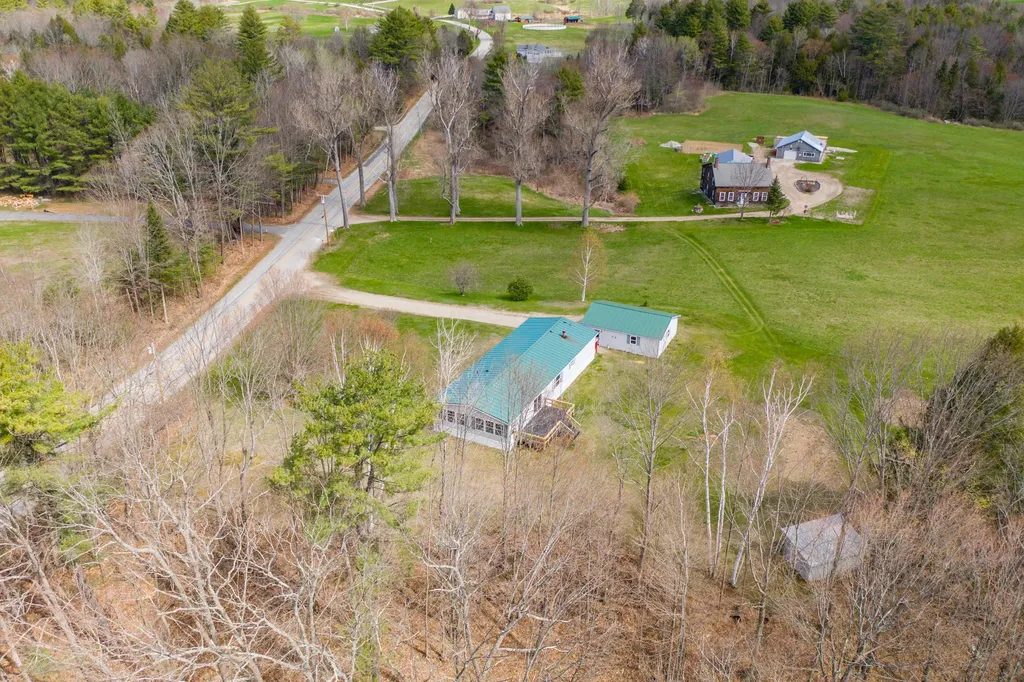 386 S Witham Road Auburn ME 04210