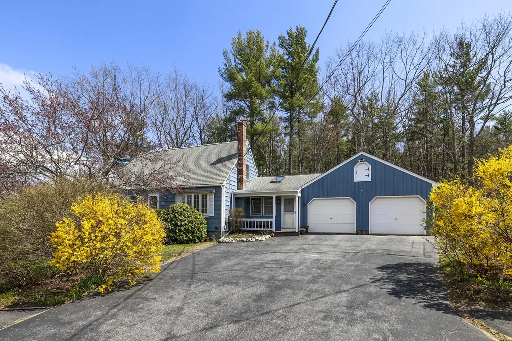 26 Greenfield Lane Biddeford ME 04005