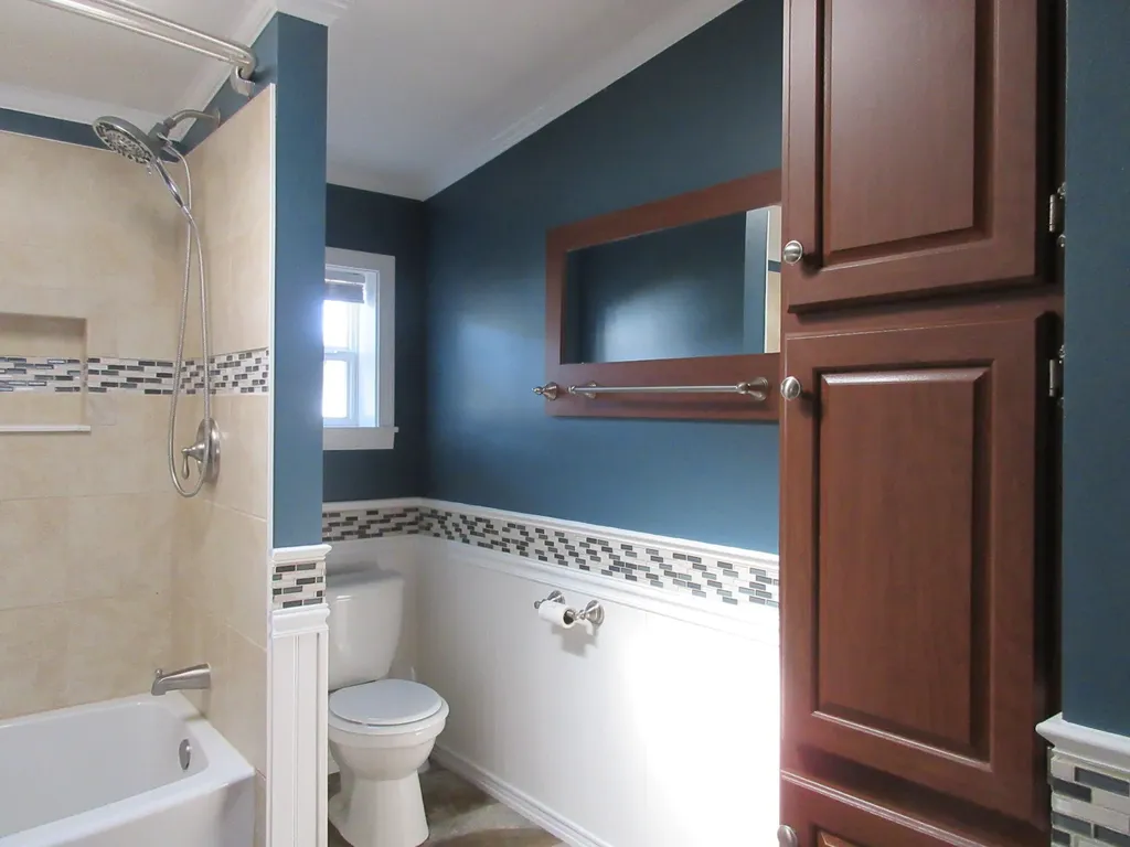 18 James Street Brunswick ME 04011