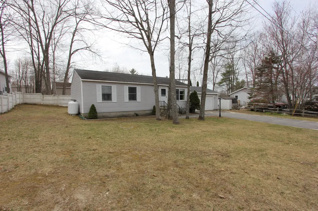 8 Loubier Avenue Lewiston ME 04240