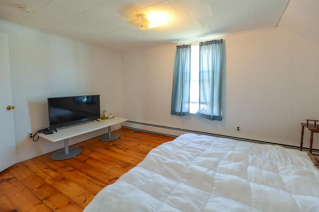 5 Raymond Street Biddeford ME 04005