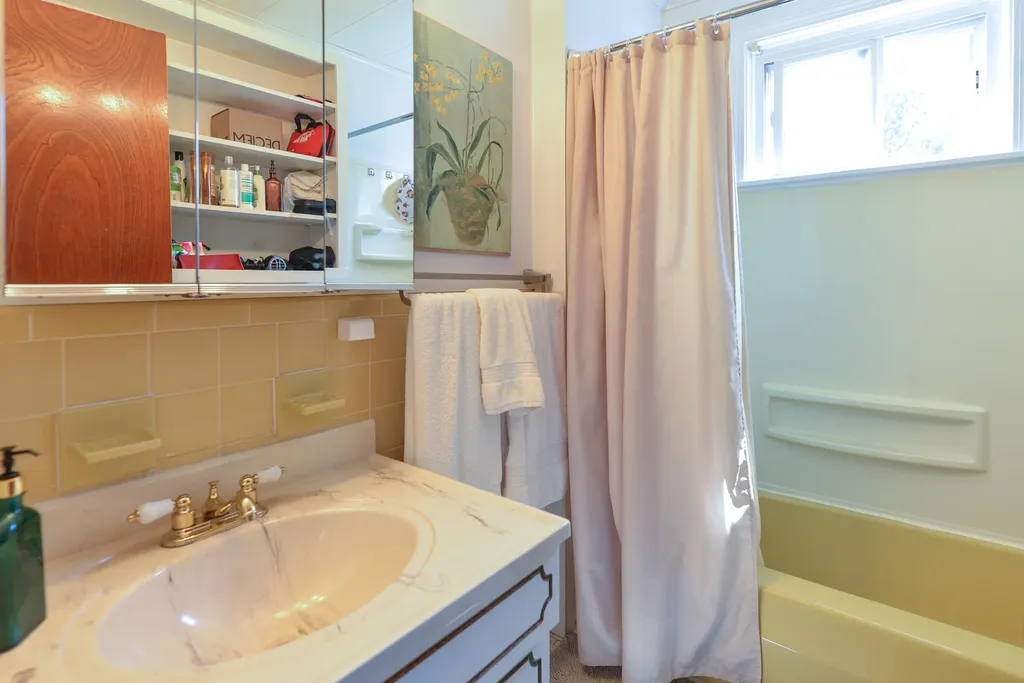 5 Raymond Street Biddeford ME 04005
