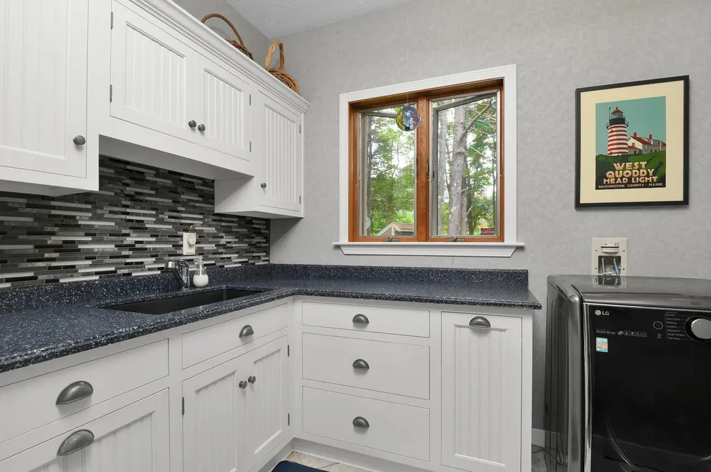 180 West Auburn Road Auburn ME 04210