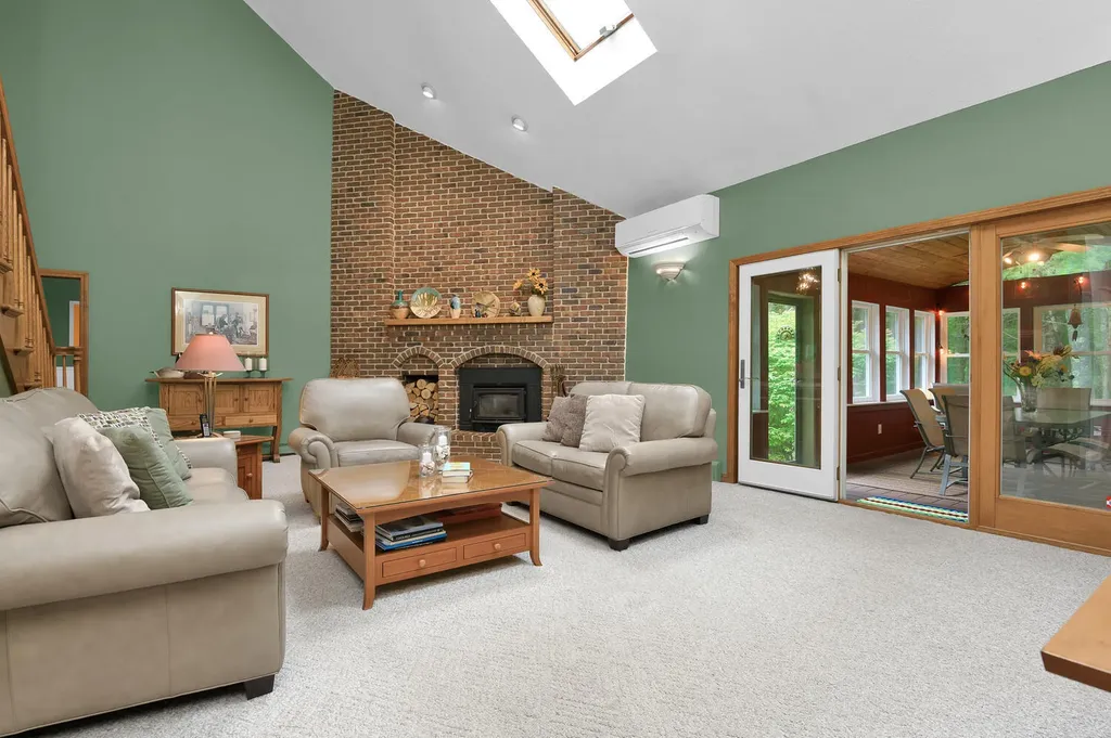 180 West Auburn Road Auburn ME 04210
