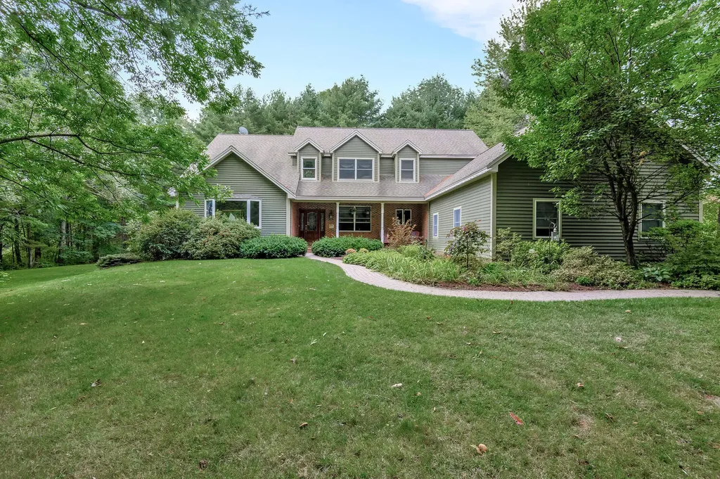 180 West Auburn Road Auburn ME 04210