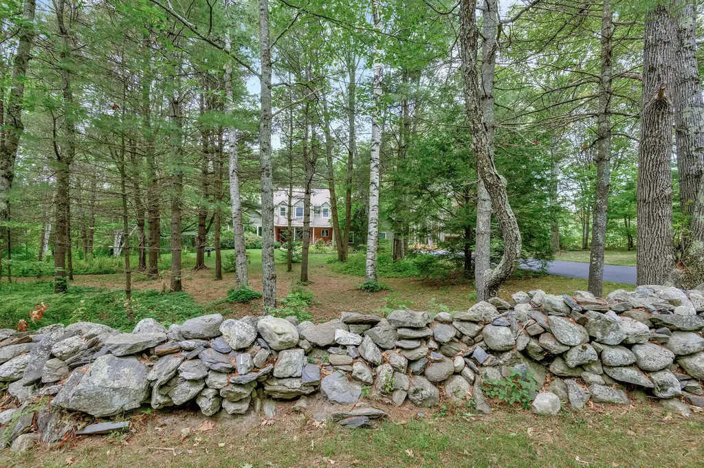 180 West Auburn Road Auburn ME 04210