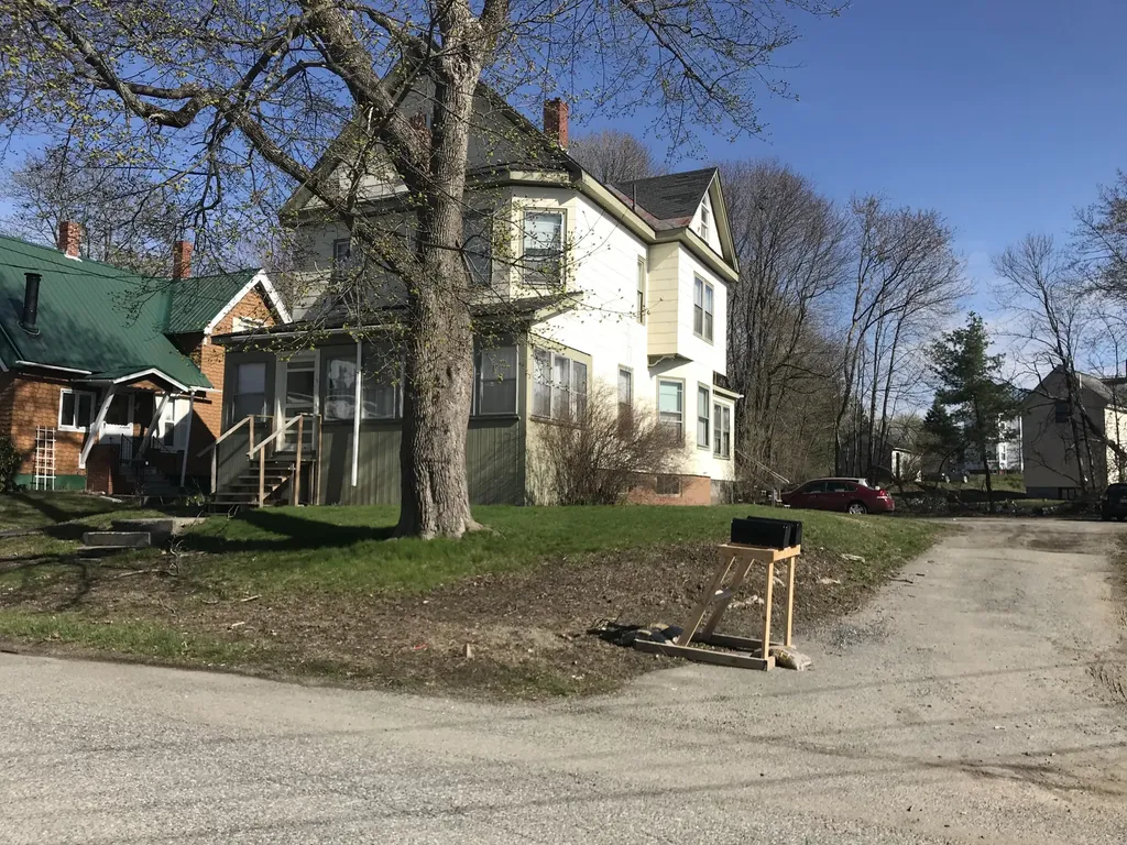 5 Walnut Street Waterville ME 04901