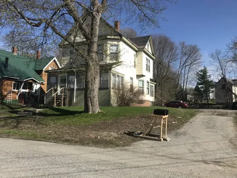 5 Walnut Street Waterville ME 04901