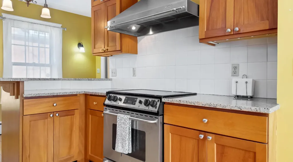 964 Washington Street Bath ME 04530
