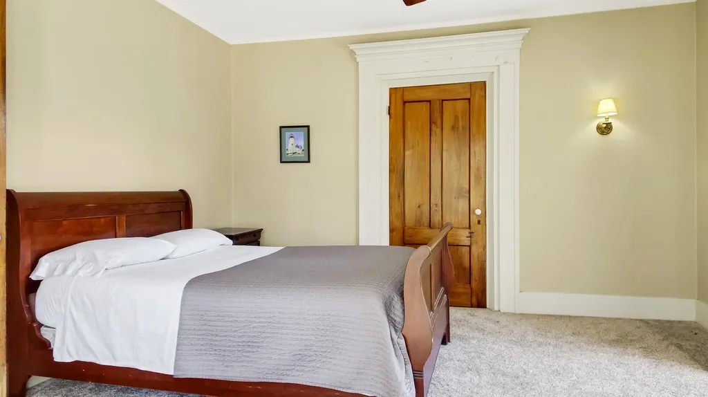 964 Washington Street Bath ME 04530