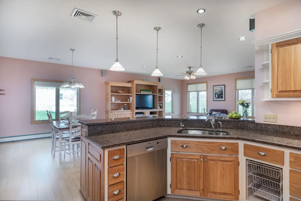 39 Rolling Knoll Drive Leeds ME 04263