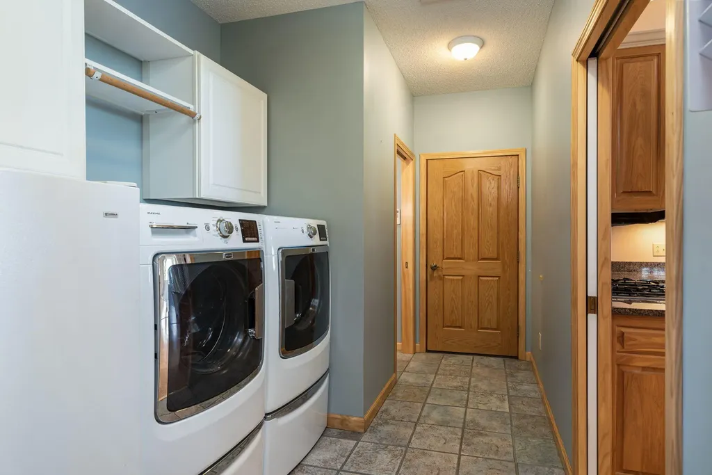 39 Rolling Knoll Drive Leeds ME 04263