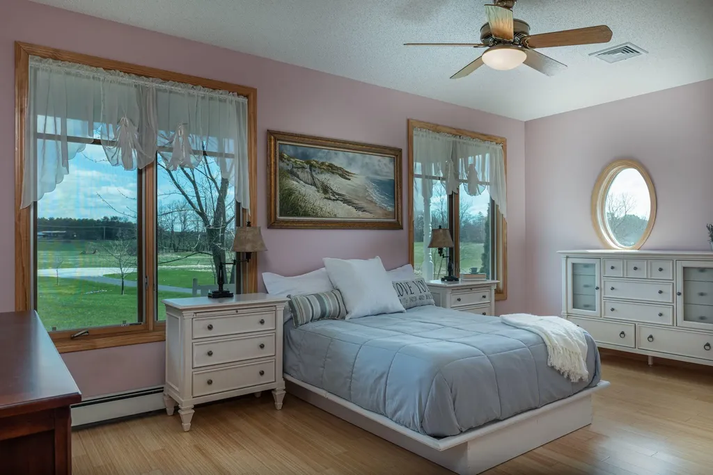 39 Rolling Knoll Drive Leeds ME 04263