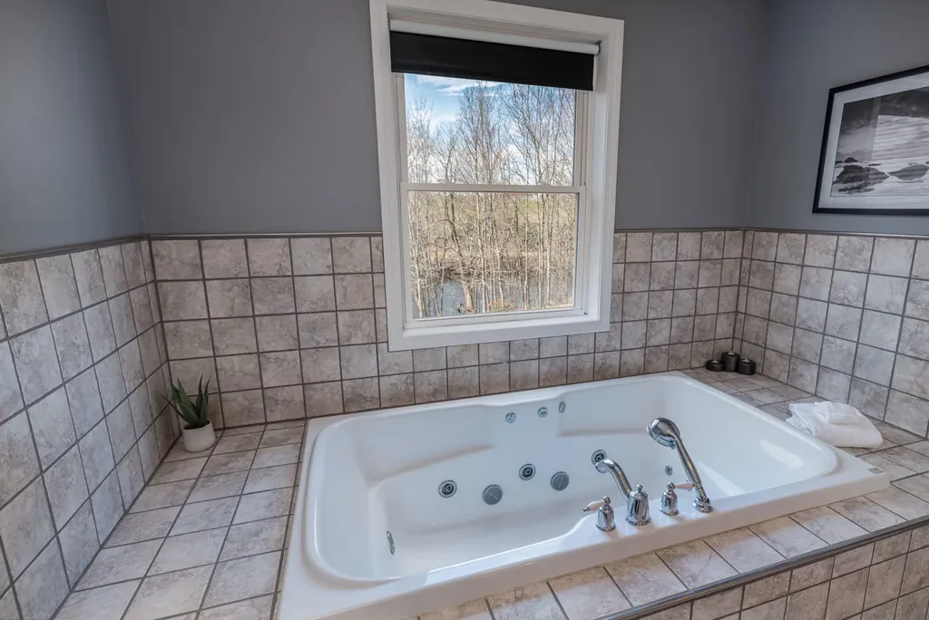 39 Rolling Knoll Drive Leeds ME 04263