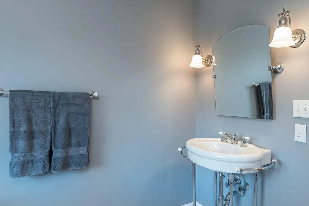 39 Rolling Knoll Drive Leeds ME 04263