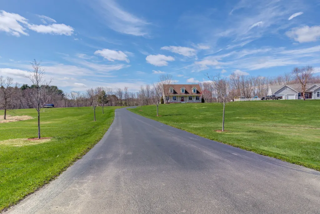 39 Rolling Knoll Drive Leeds ME 04263