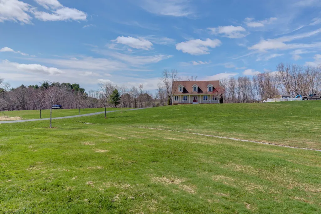 39 Rolling Knoll Drive Leeds ME 04263