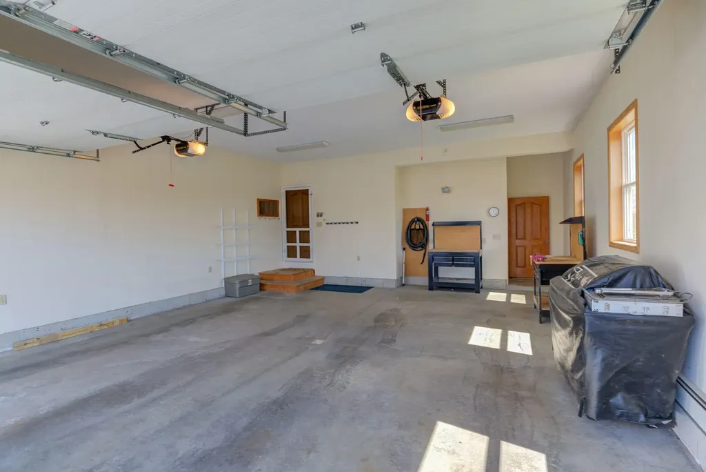39 Rolling Knoll Drive Leeds ME 04263