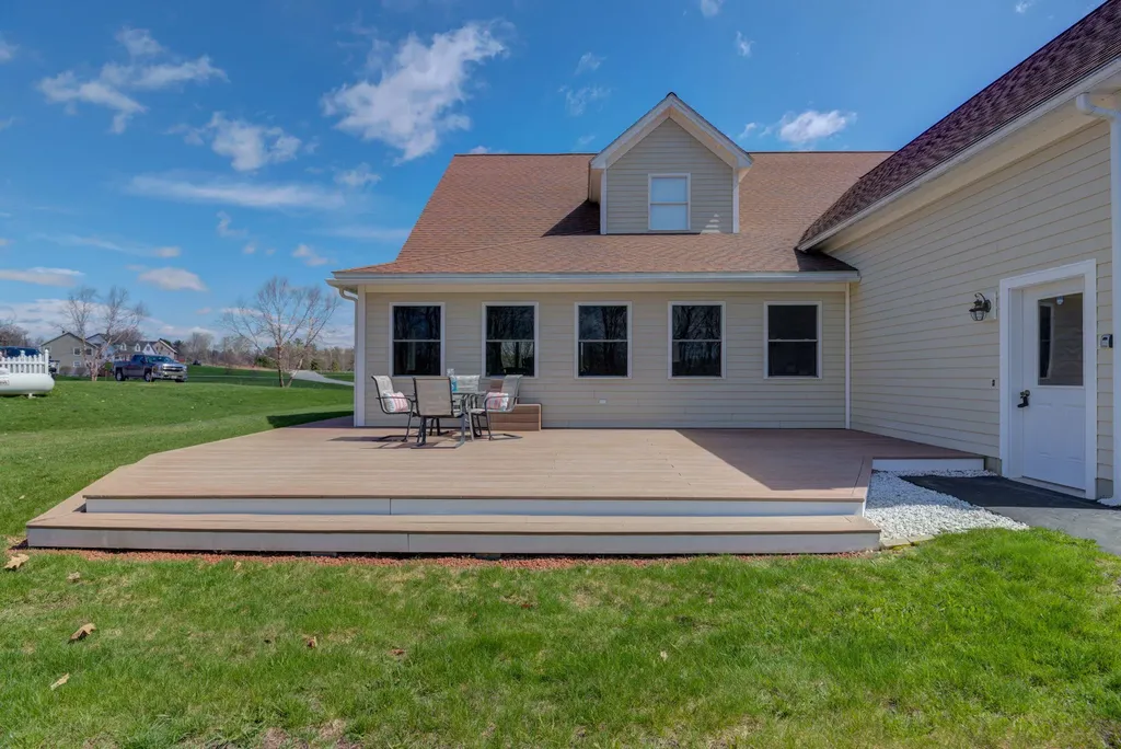 39 Rolling Knoll Drive Leeds ME 04263