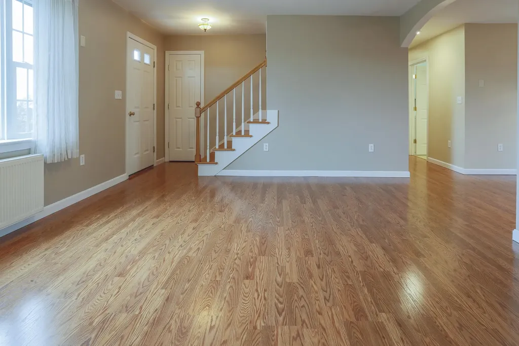 10 Sunset Street Thomaston ME 04861