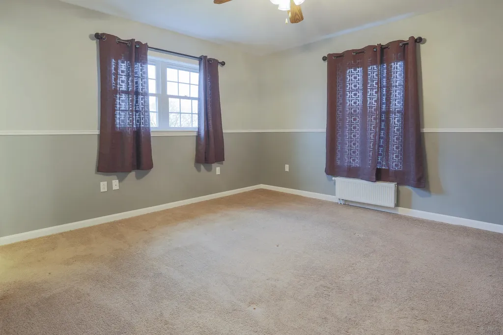 10 Sunset Street Thomaston ME 04861