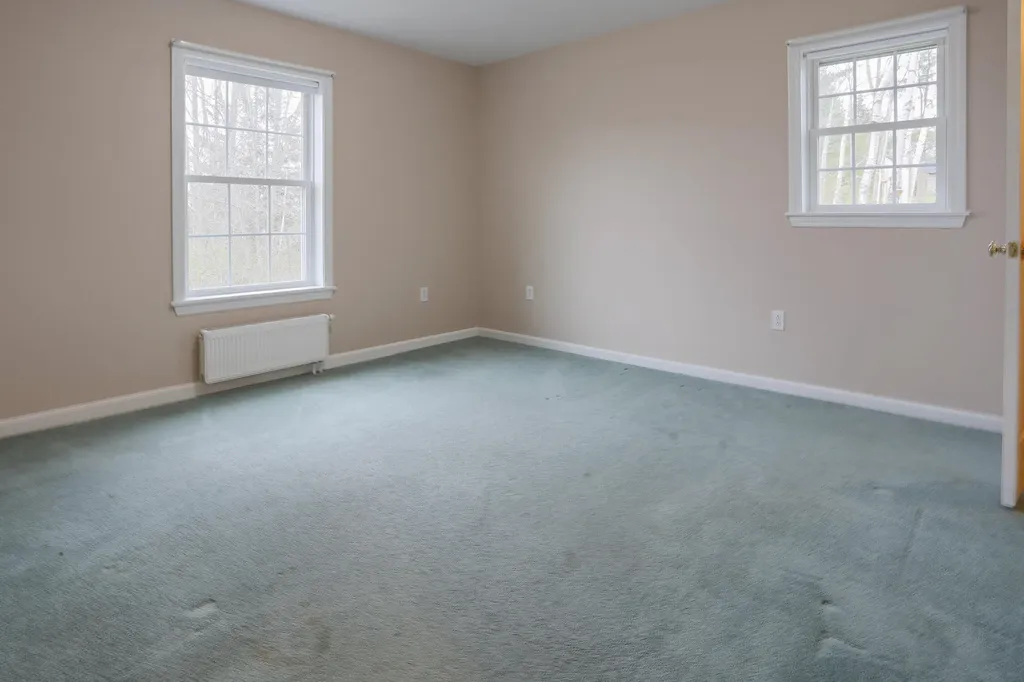 10 Sunset Street Thomaston ME 04861