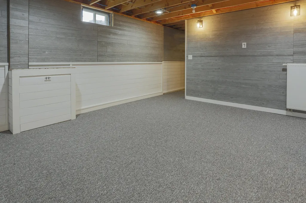 10 Sunset Street Thomaston ME 04861