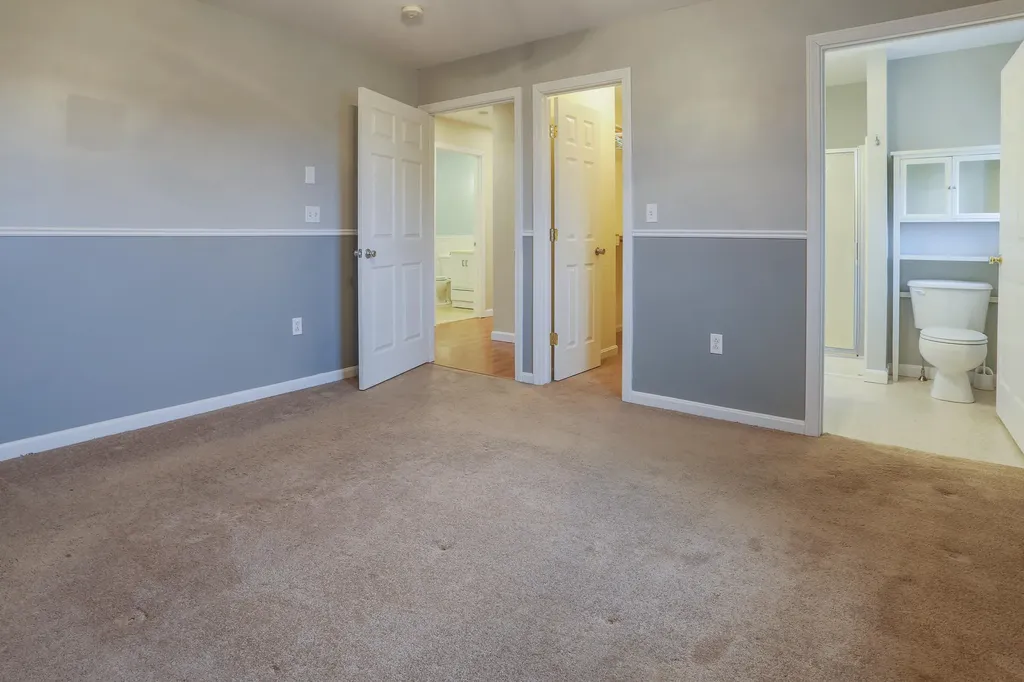 10 Sunset Street Thomaston ME 04861