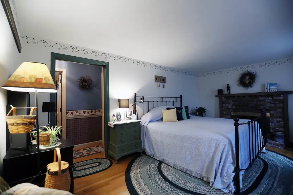 14 Williams Lane Gardiner ME 04345