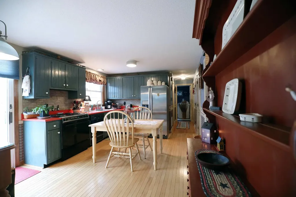 14 Williams Lane Gardiner ME 04345