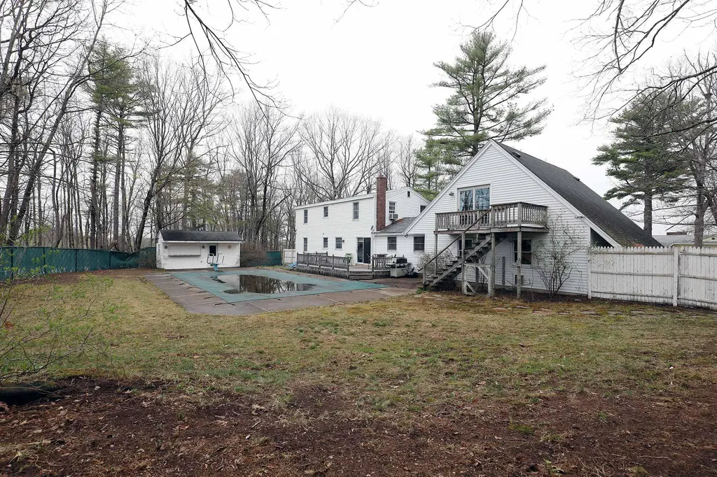 14 Williams Lane Gardiner ME 04345