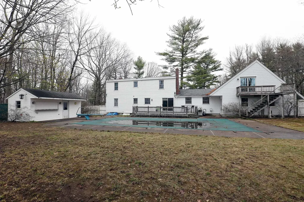 14 Williams Lane Gardiner ME 04345