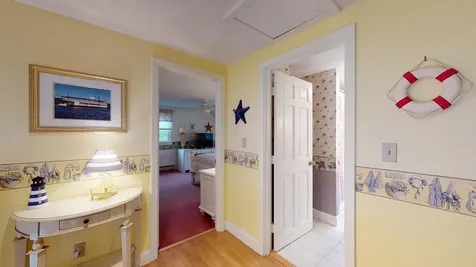 13 Bay Village Road Naples ME 04055
