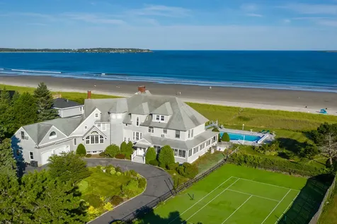 211 E Grand Avenue Old Orchard Beach ME 04064