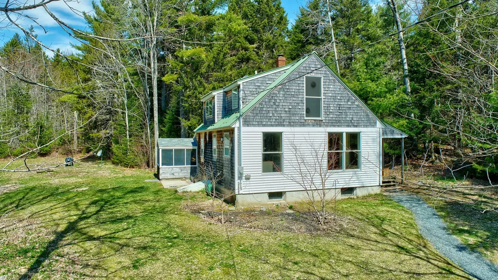 41 Tamworth Farm Road Blue Hill ME 04614