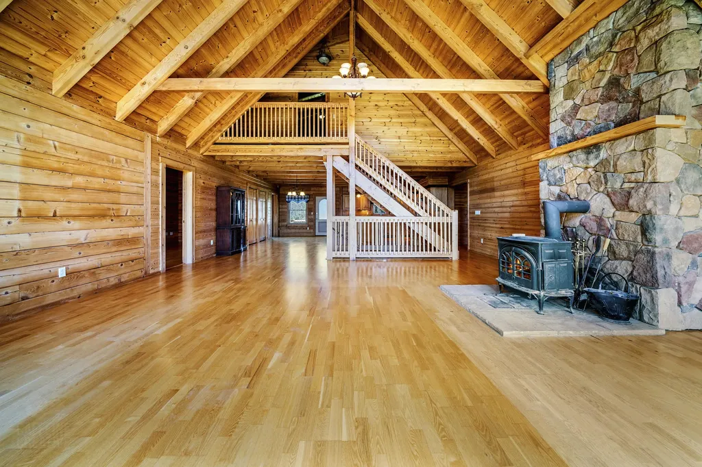 39 Windy Hollow Lane Bowdoinham ME 04008