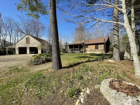 7 Lincolnville Avenue Searsmont ME 04973