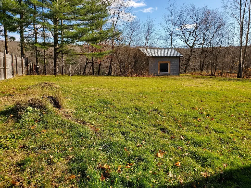 58 Farmington Road Strong ME 04983