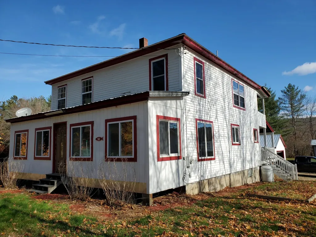 58 Farmington Road Strong ME 04983