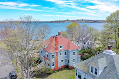 28 Coyle Street Portland ME 04101